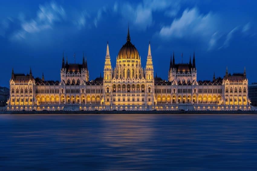 last minute city breaks budapest