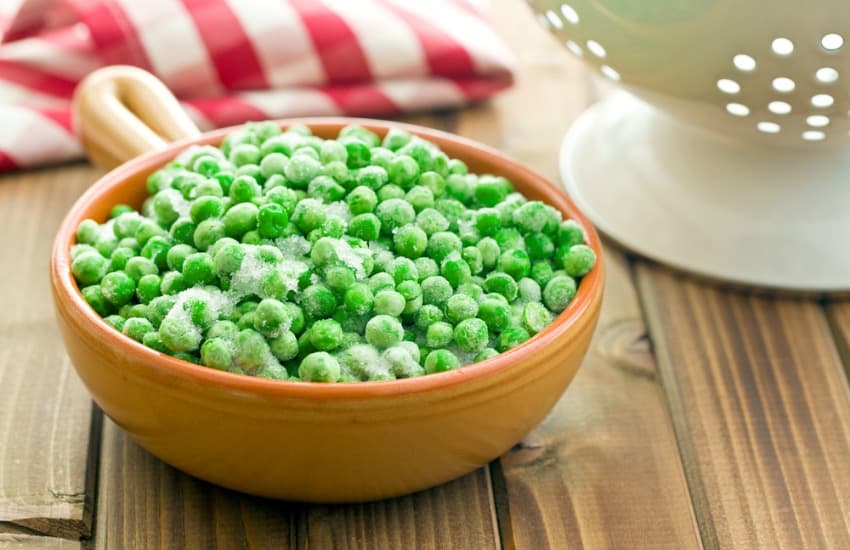 Frozen peas in a bowl