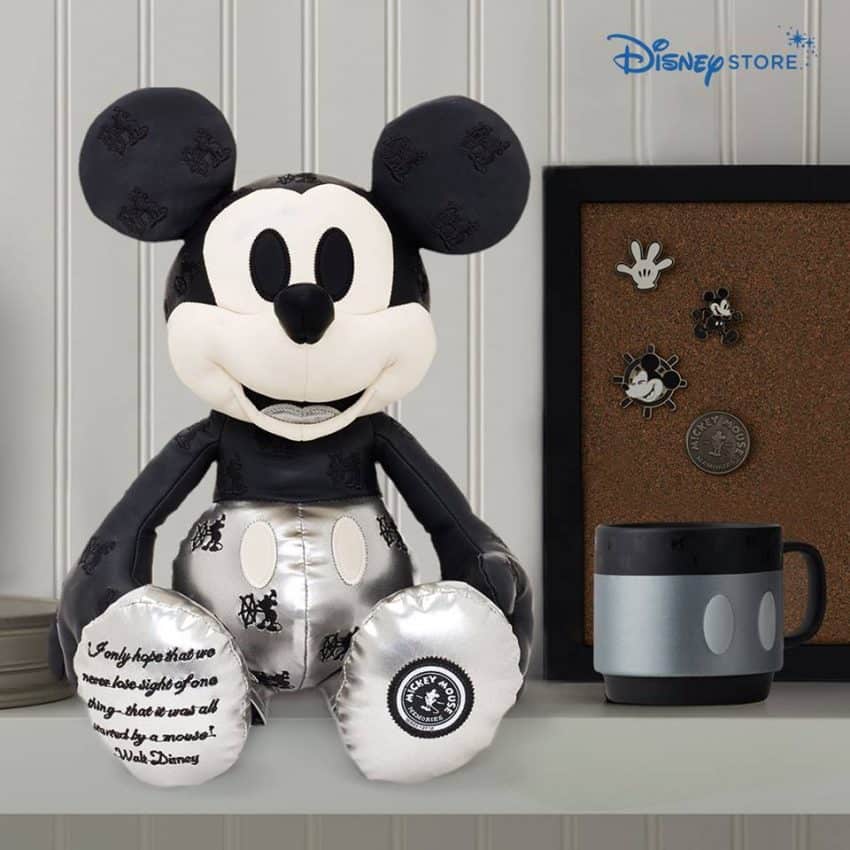 mickey mouse collectibles mickey mouse memories disney store